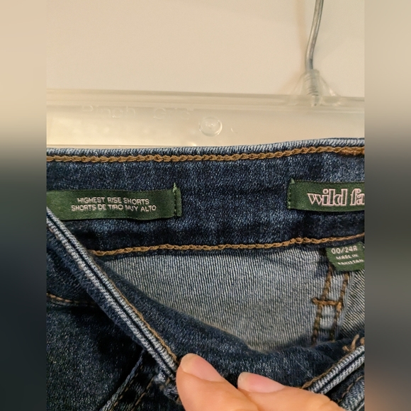 Wild Fable Highest Rise Shorts - Size 00 - Picture 2 of 4
